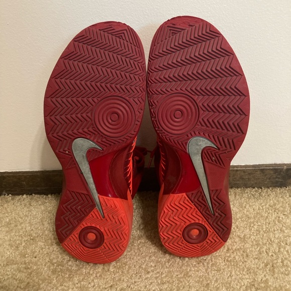 Nike Hyperdunk 2013. Womens 7.5 - Picture 6 of 7